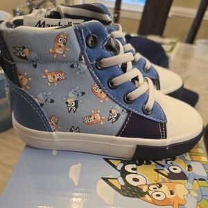 Kids High-Top Sneakers - Blue and White